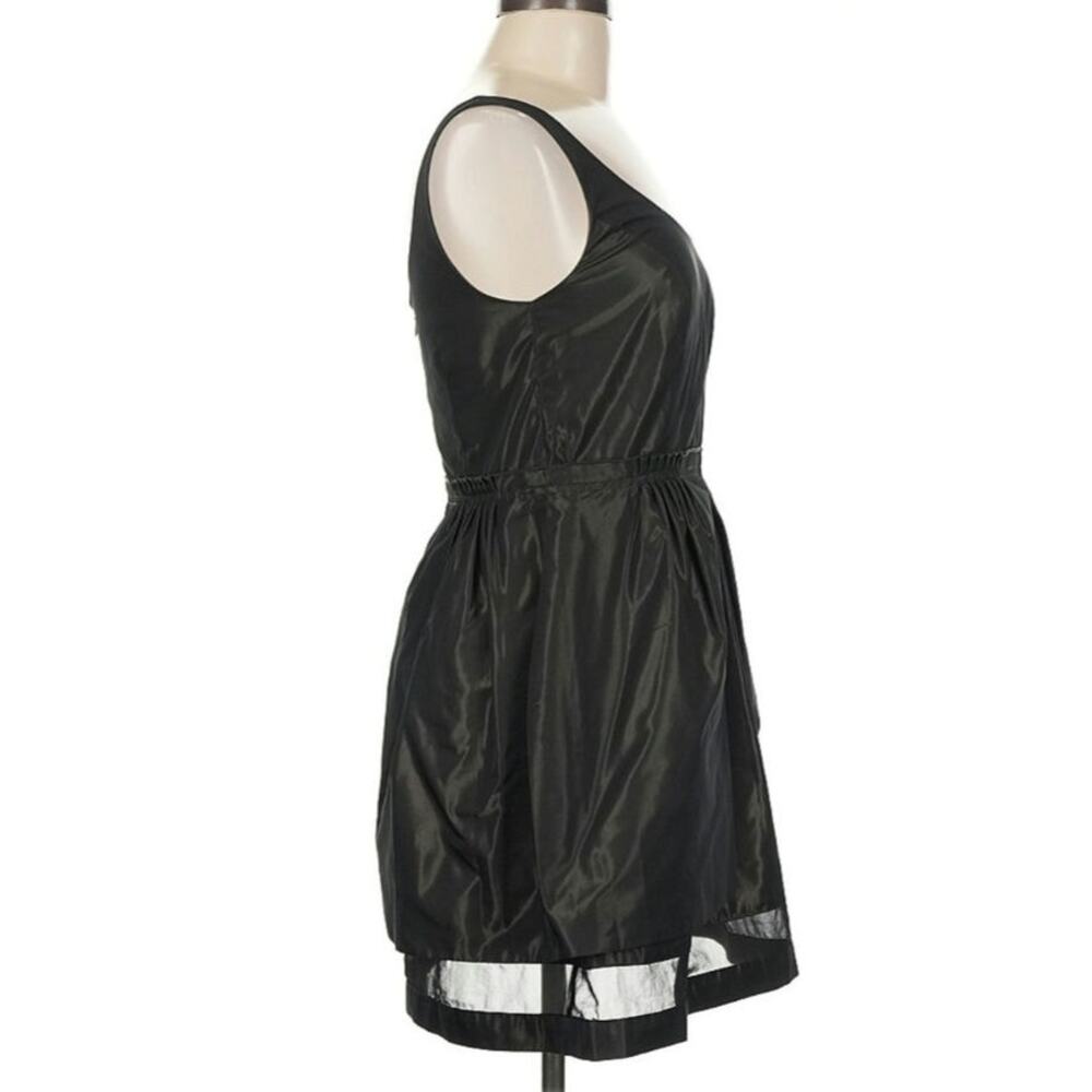 BCBGeneration Bronze Taffeta Sleeveless Mesh Hem Cocktail Dress 8 - Picture 5 of 9